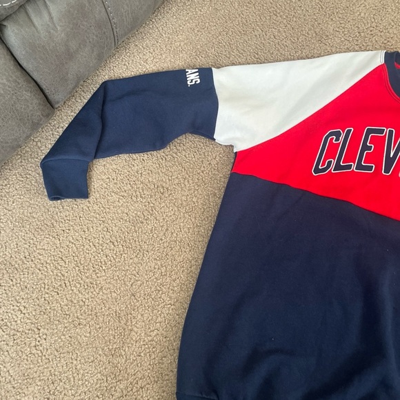 Women's Starter Navy/Red Cleveland Guardians Baseline Pullover Sweatshirt. Med. - Picture 5 of 8